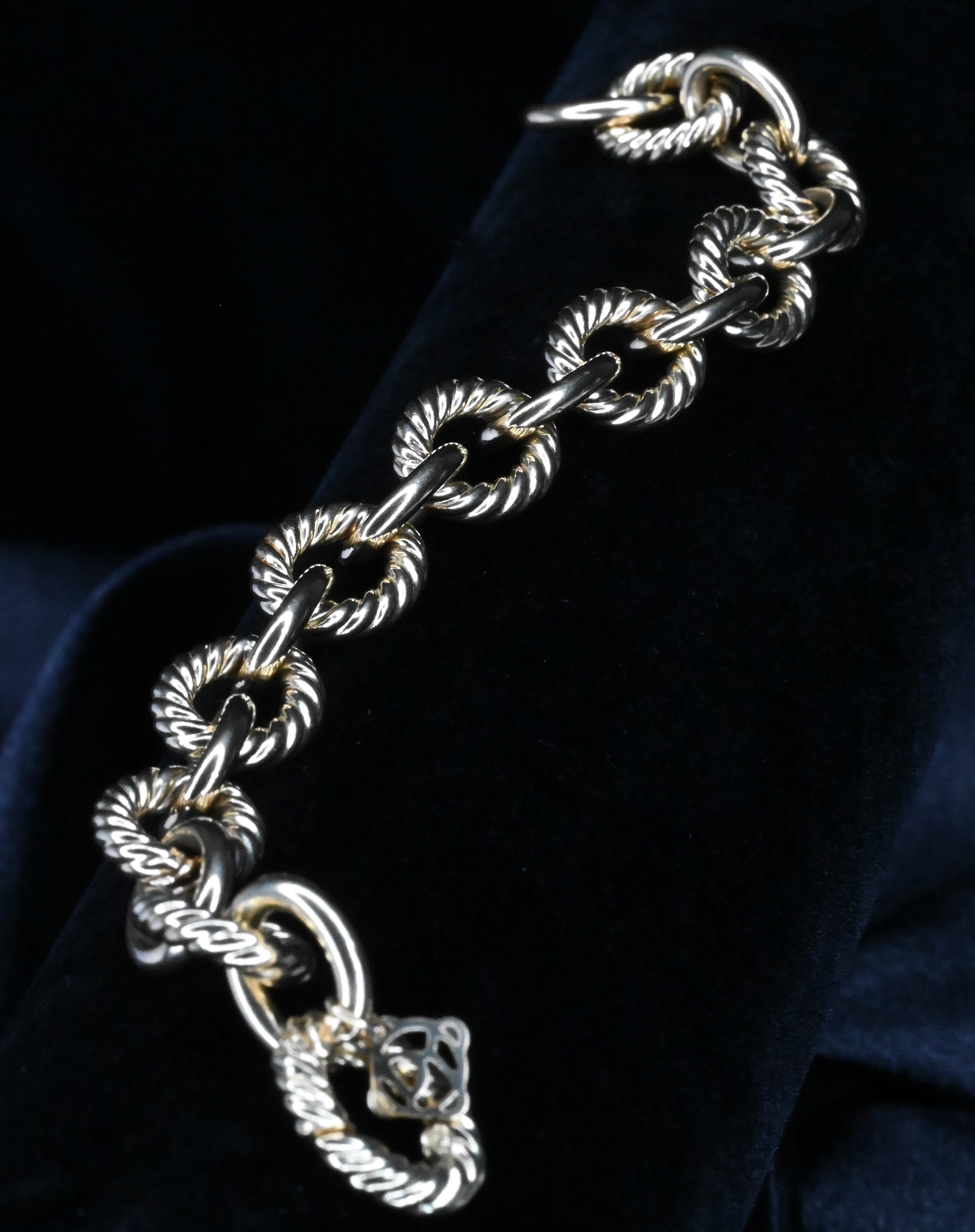 Yellow Gold Madison Chain Bracelet thumbnail 6