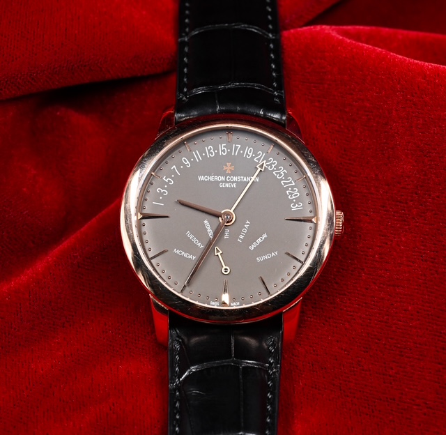 Vacheron Constantin Patrimony Retrograde Day-Date - Image 1