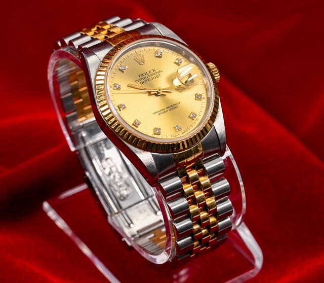 Rolex Datejust Two-Tone Jubilee thumbnail 4