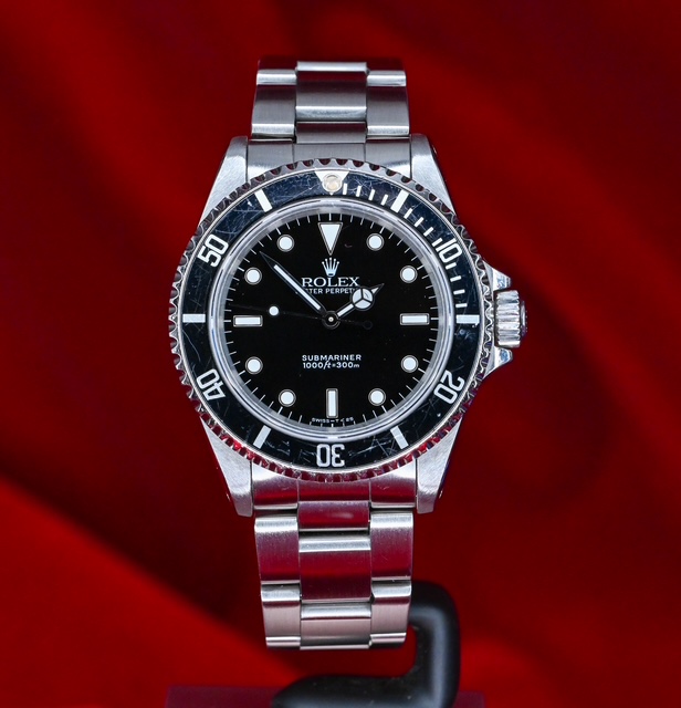 Rolex Submariner thumbnail 2
