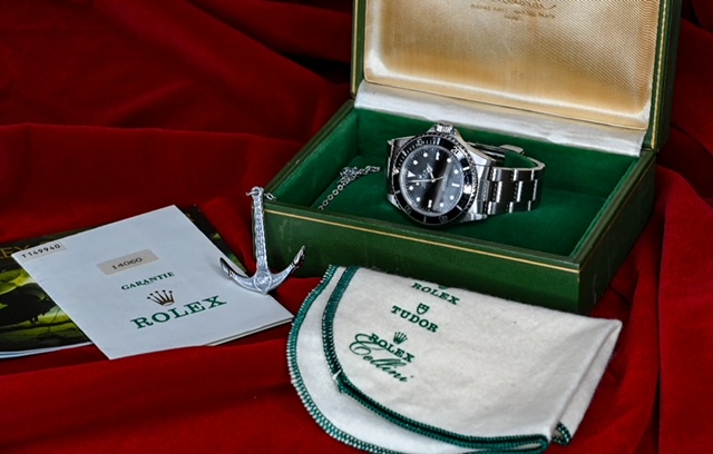 Rolex Submariner thumbnail 4